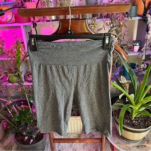 Grey biker shorts!